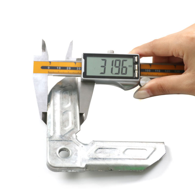 Duct corner in ventilation duct